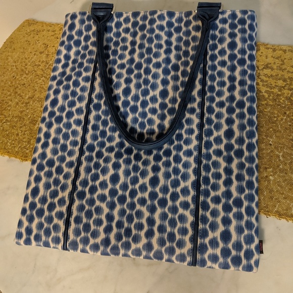 Echo Handbags - Echo long tote green, blue, and white EUC